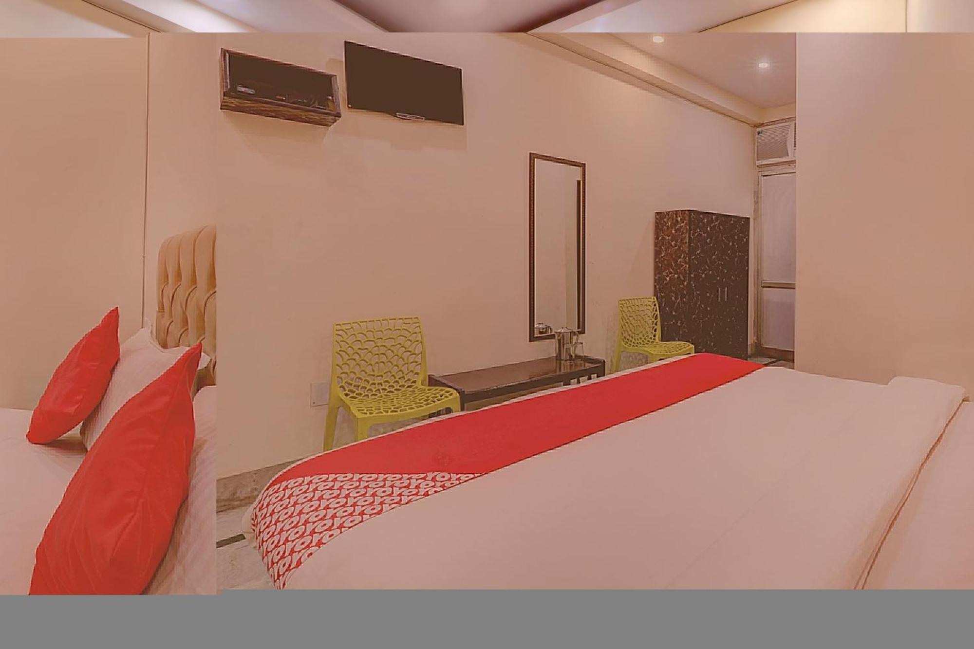 Hotel O Moon Palace Near Sahara Ganj Mall Лакнау Екстериор снимка